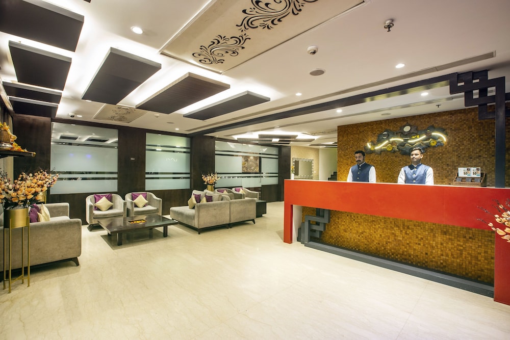 Hotel Mumbai House 7/50