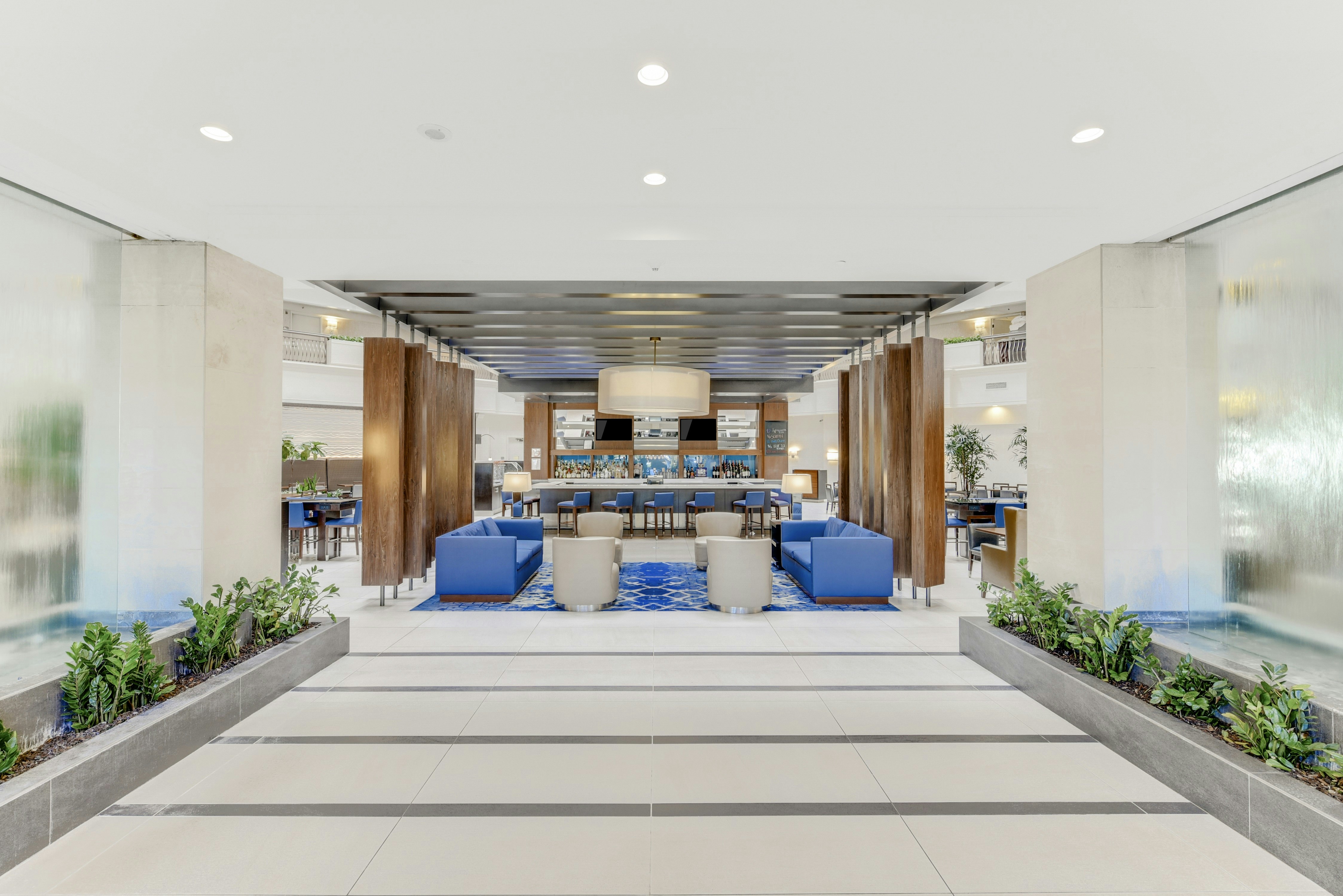 Embassy Suites by Hilton Anaheim Orange 8/61