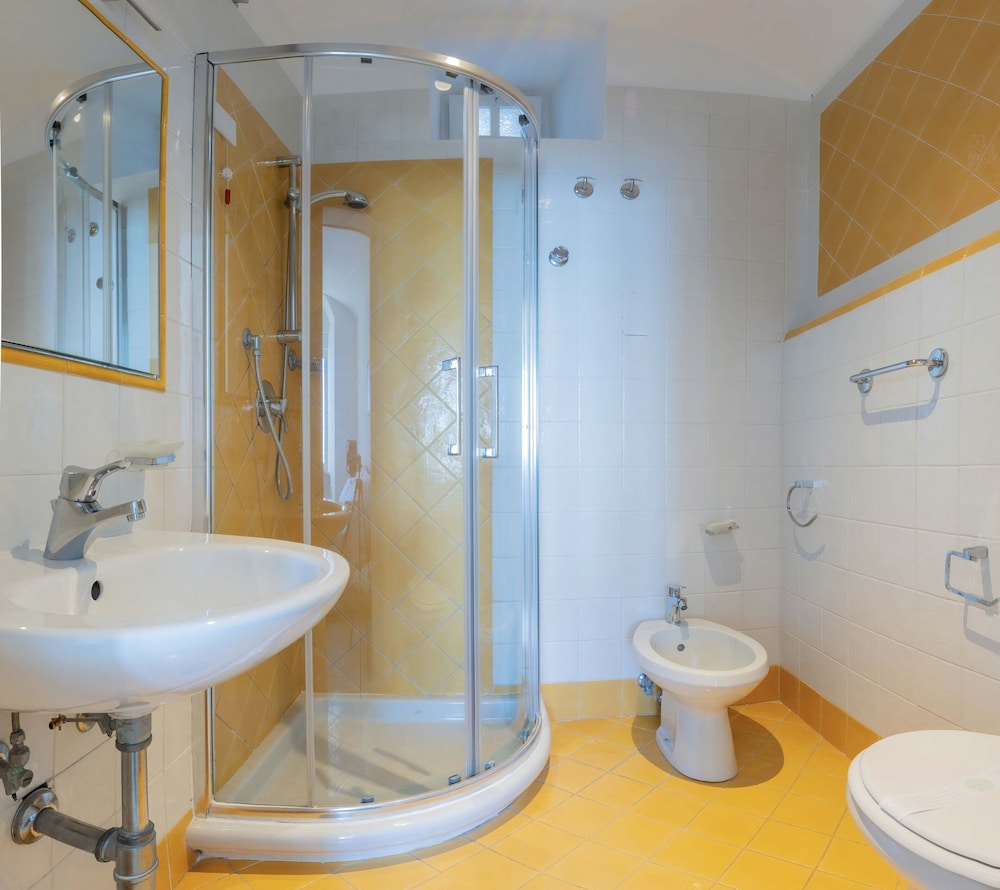 Albergo La Prora 39/43