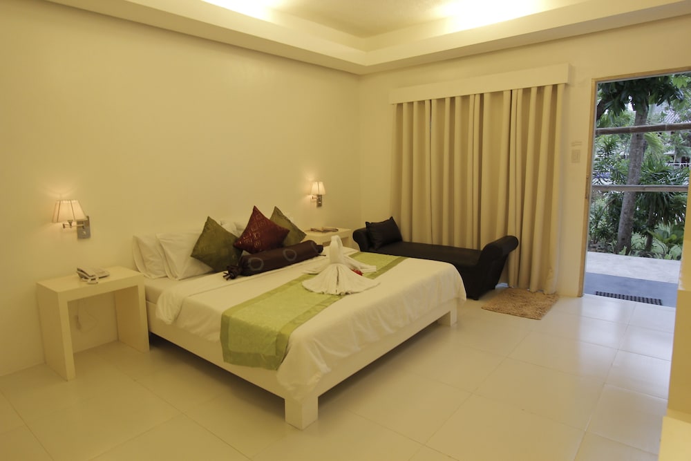 CASA PILAR BEACH RESORT 13/35