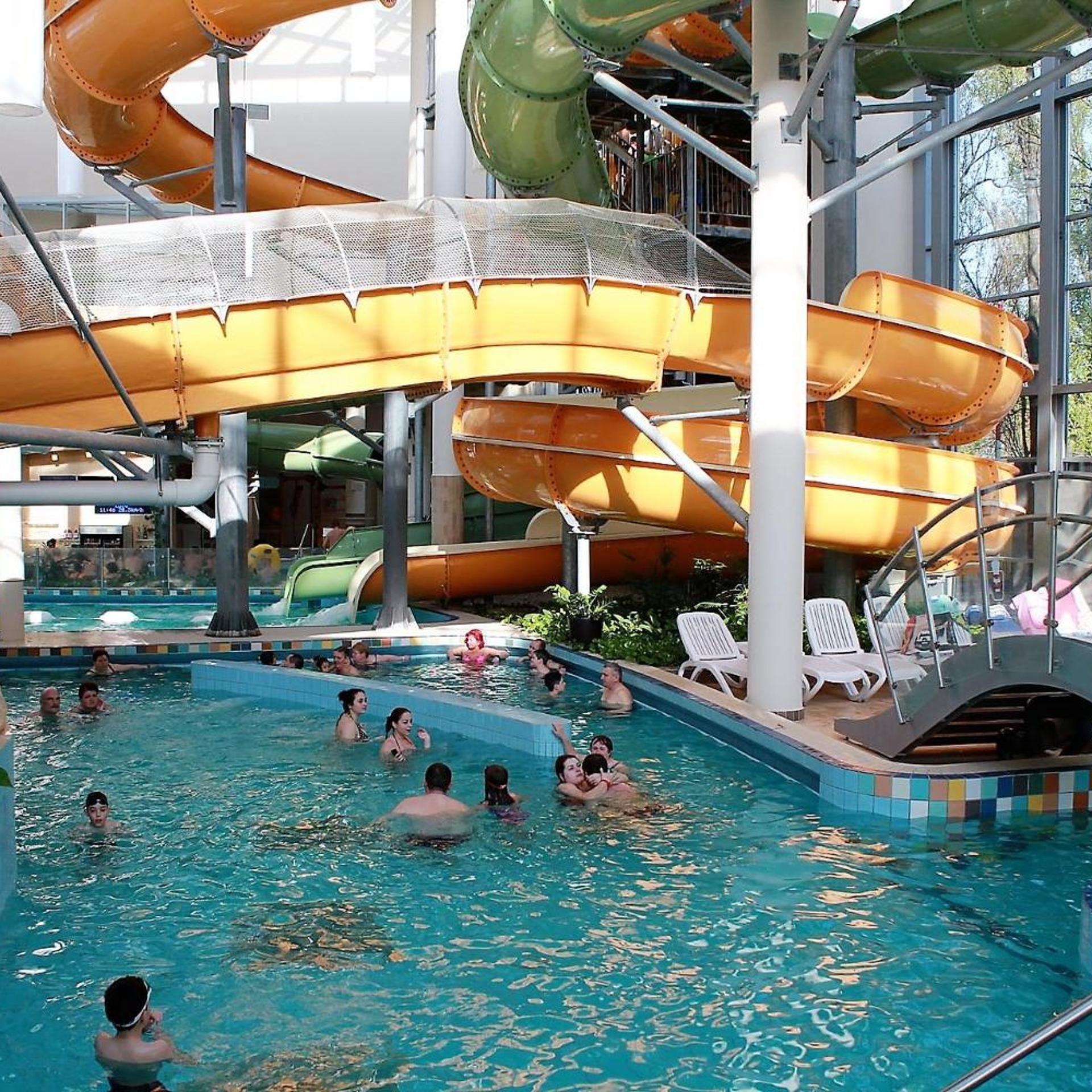 Aqua Hotel 45/50