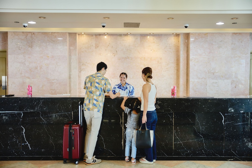 Hoshino Resorts RISONARE Guam 8/62