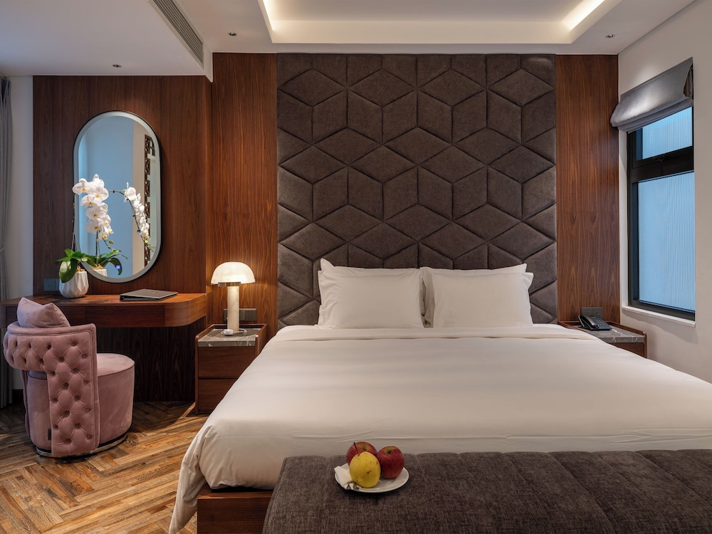 H Hotel Ha Noi 10/37