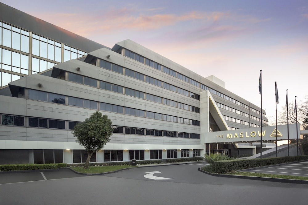 The Maslow Sandton 2/50