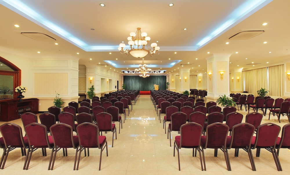 Ha Long Dc Hotel 42/45