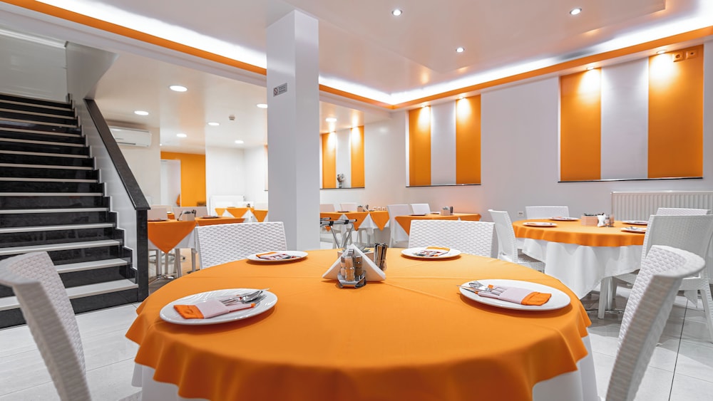 Faros 1 Hotel 50/67