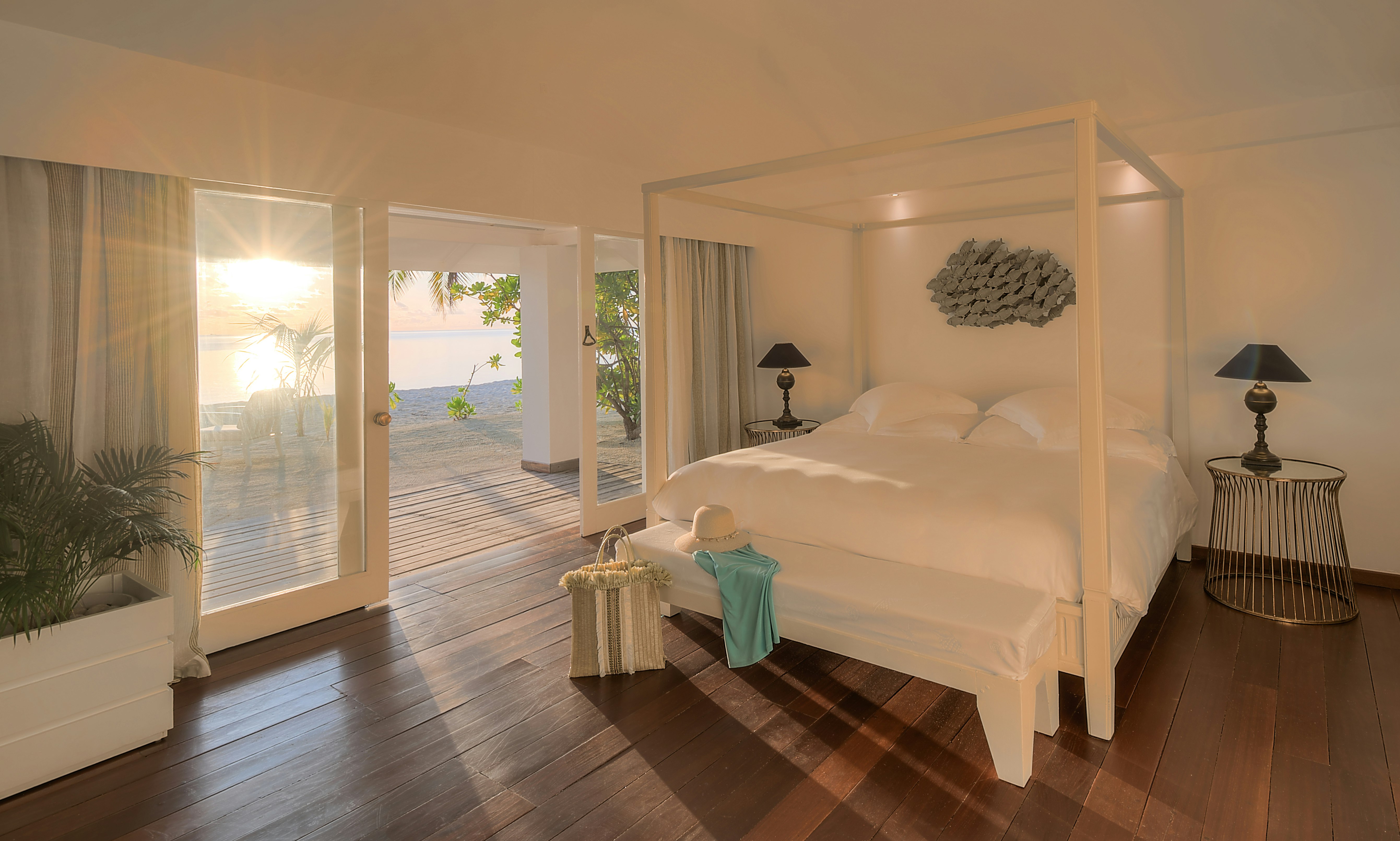 Diamonds Thudufushi Beach & Water Villas 15/44