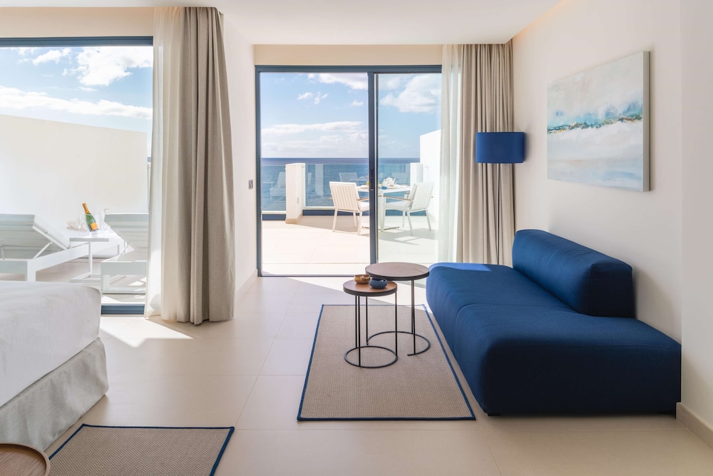 Royal Marina Suites Boutique Hotel 31/50
