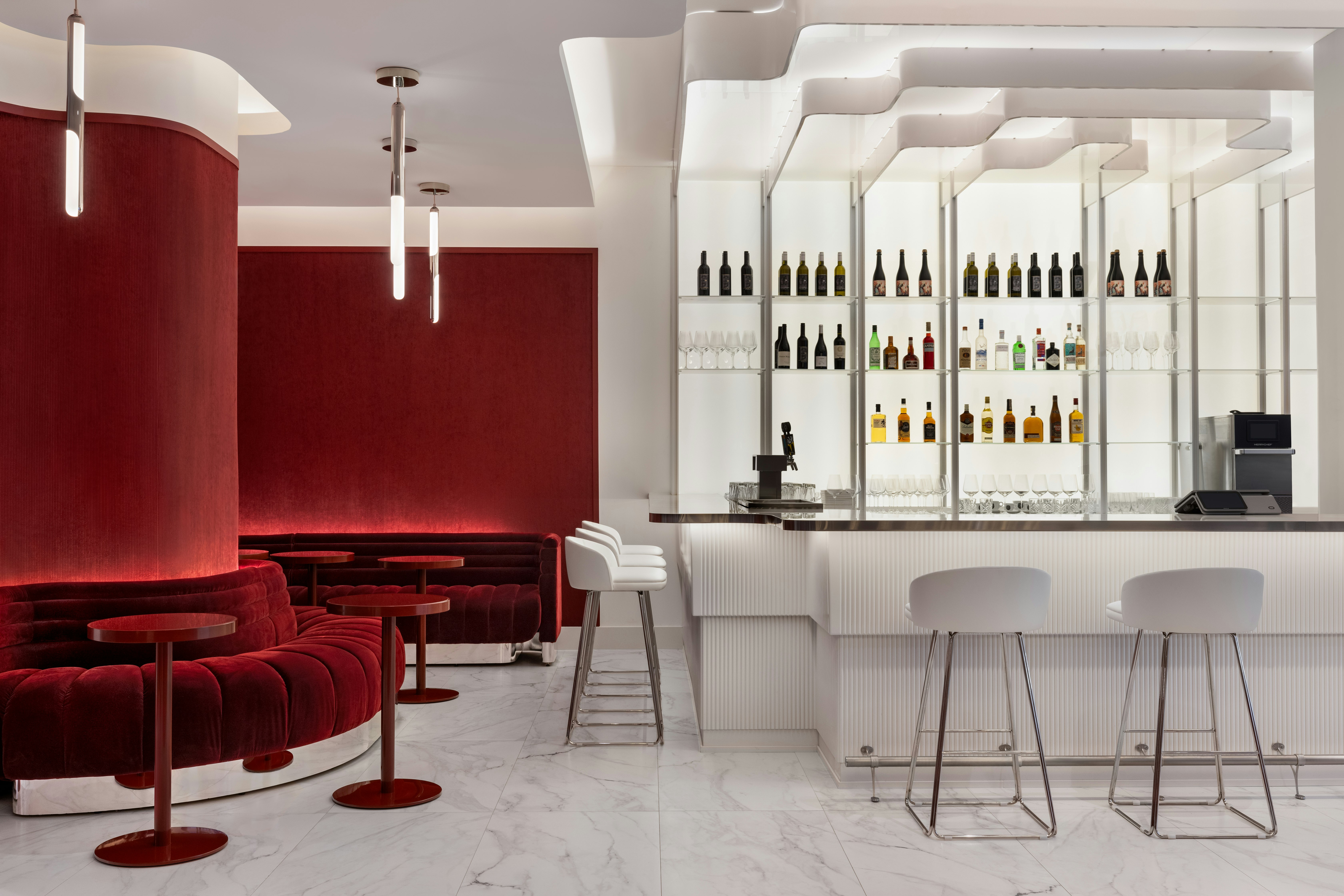 Revery Toronto Downtown, Curio Collection by Hilton 16/25