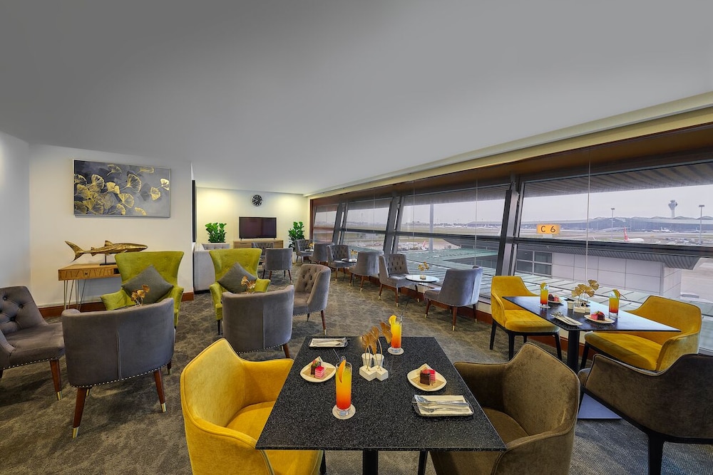 Sama-Sama Express Hotel KLIA Terminal 1 35/50