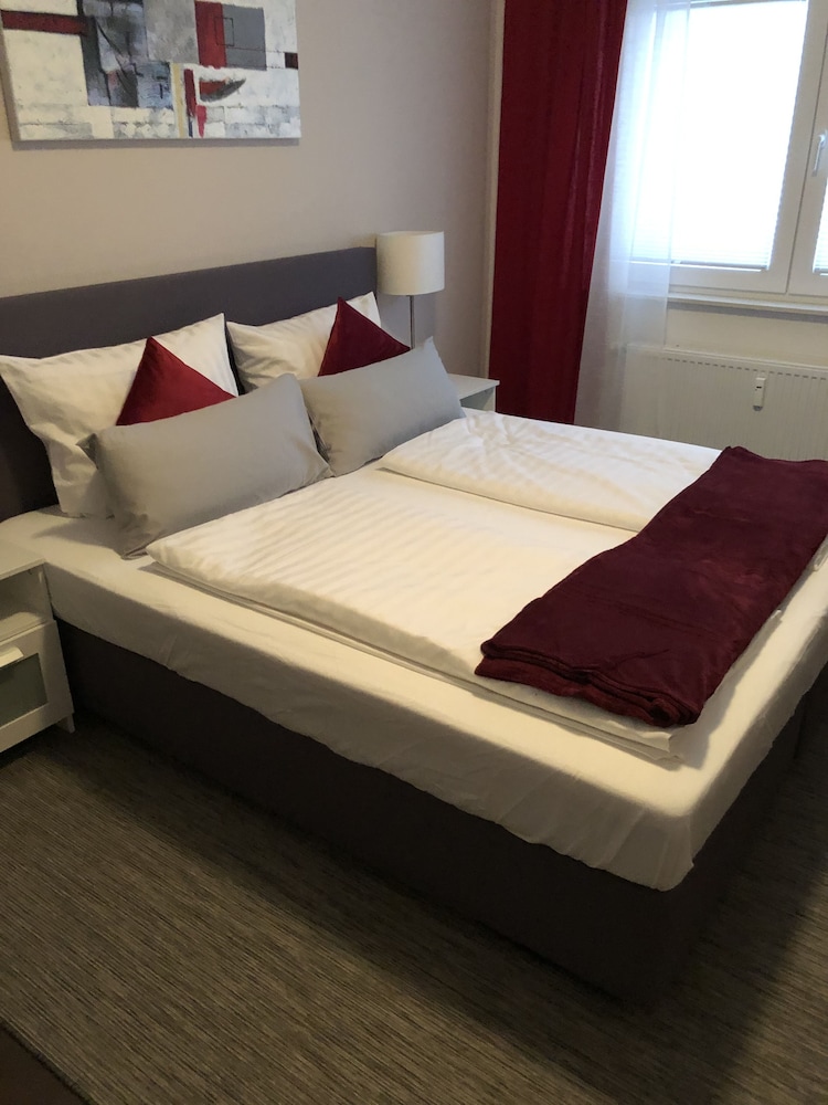 Hotel Restaurant zum alten Postwagen 7/50
