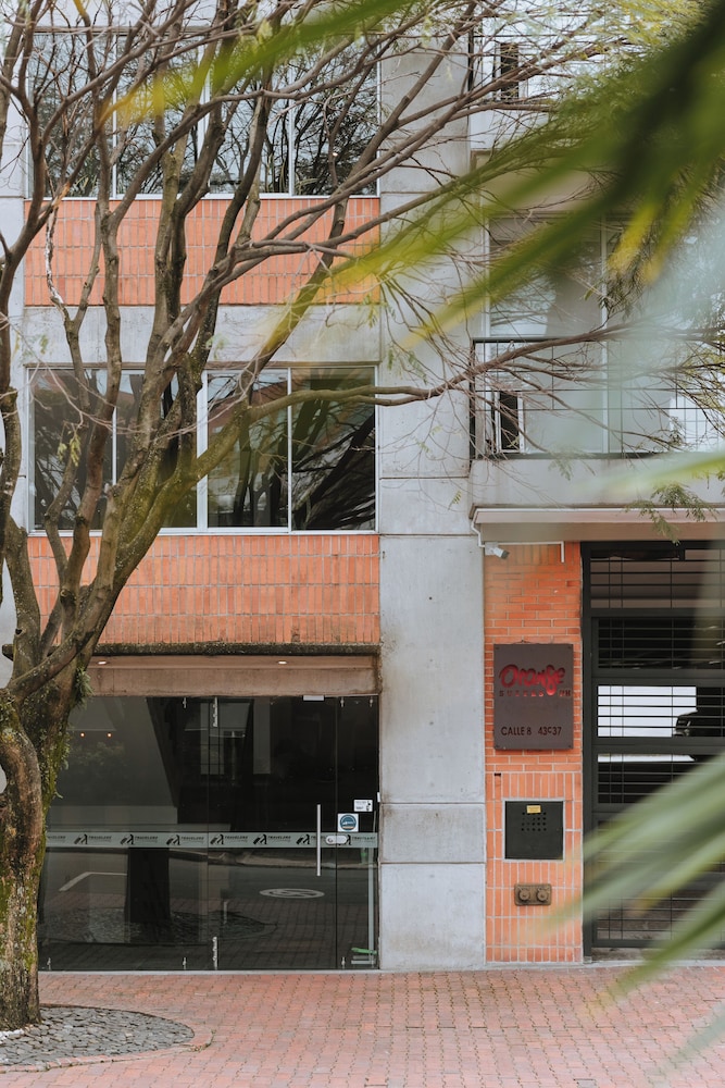 Travelers Apartamentos and Suites Orange Medellin 写真5
