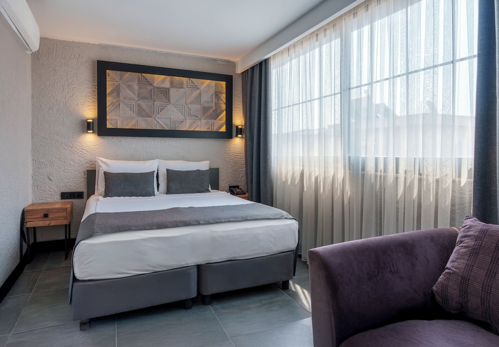 Mielo Lara Hotel 15/47