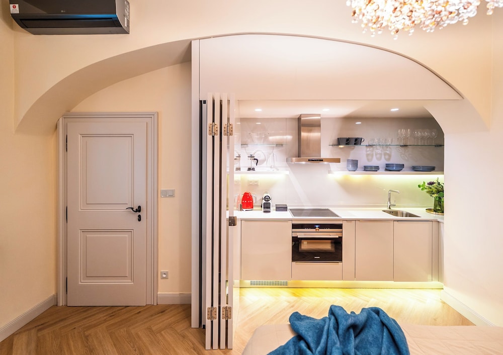 Empirent Apartments Prague Castle 10/50