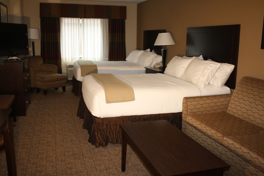 Holiday Inn Express Hotel And Suites Bridgeport 20/50