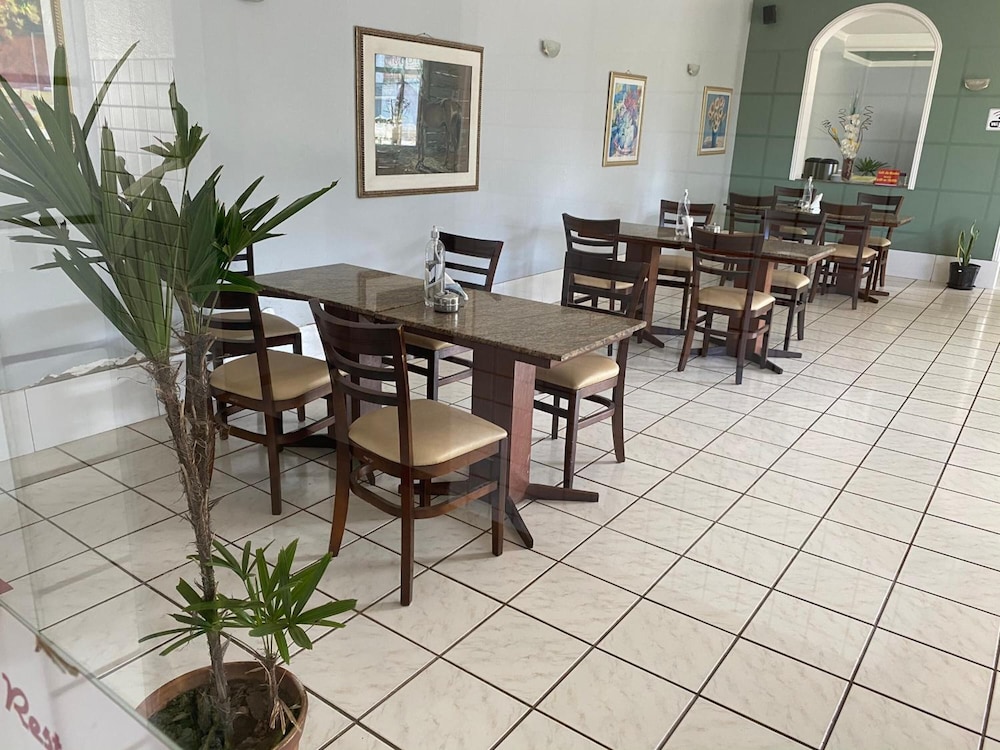 Hotel Ryad Express 33/45