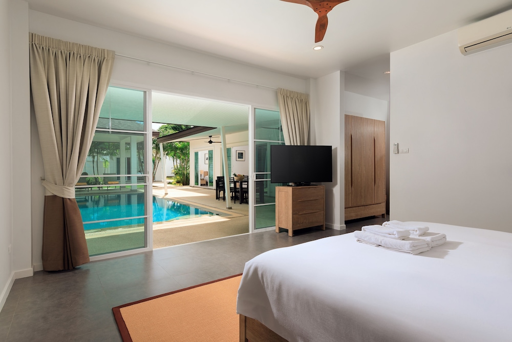 CASABAY Luxury Pool Villas 5/42