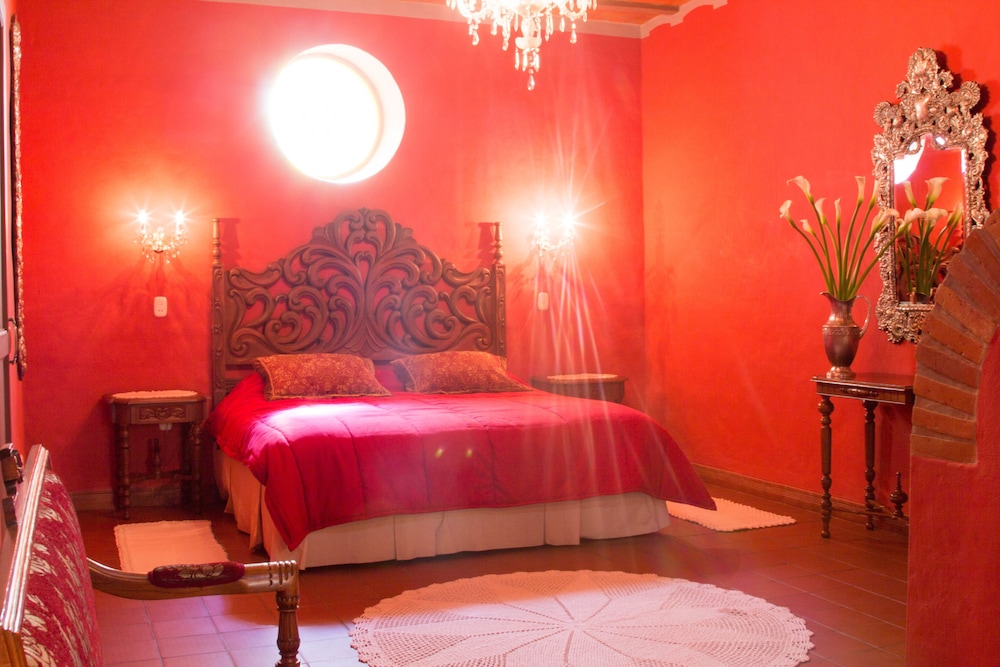 Hotel Monasterio 28/50