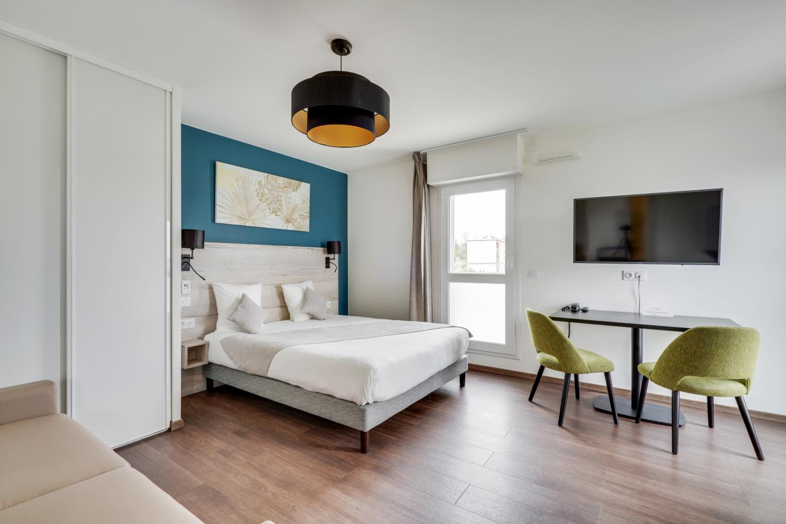Executive, Studio, Sofa, Terrace