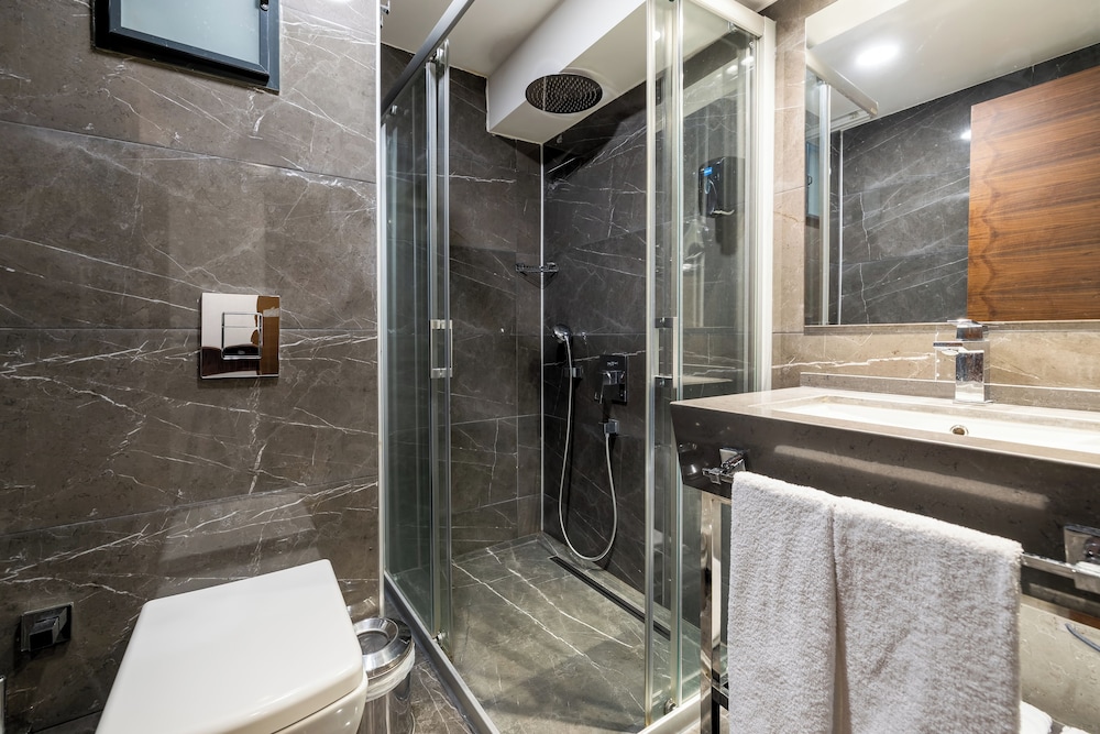 Hay Hotel Alsancak 49/50