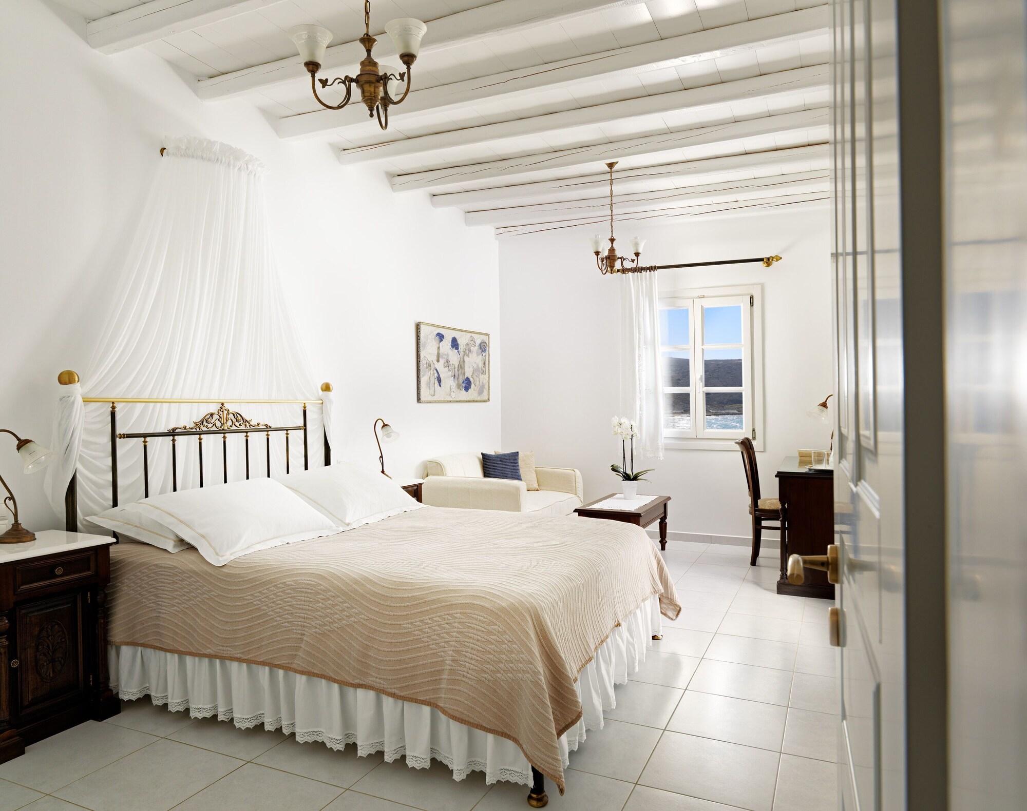 HONEYMOON, DOUBLE BED, OUTDOOR JETTED TUB