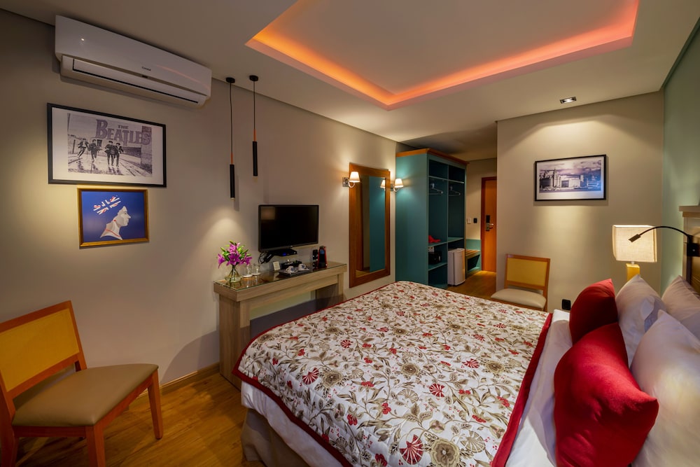 Hostel Britânico 16/50