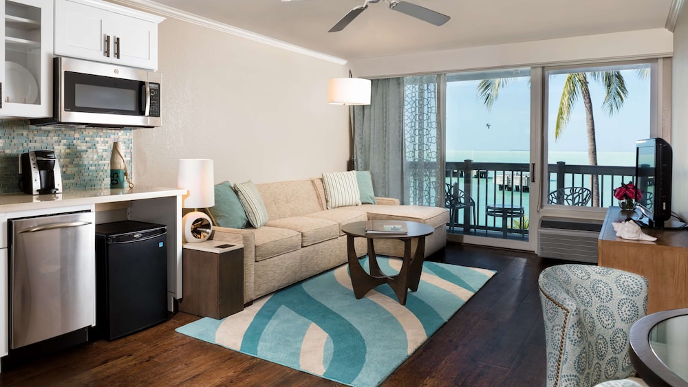 Opal Key Resort & Marina 18/28