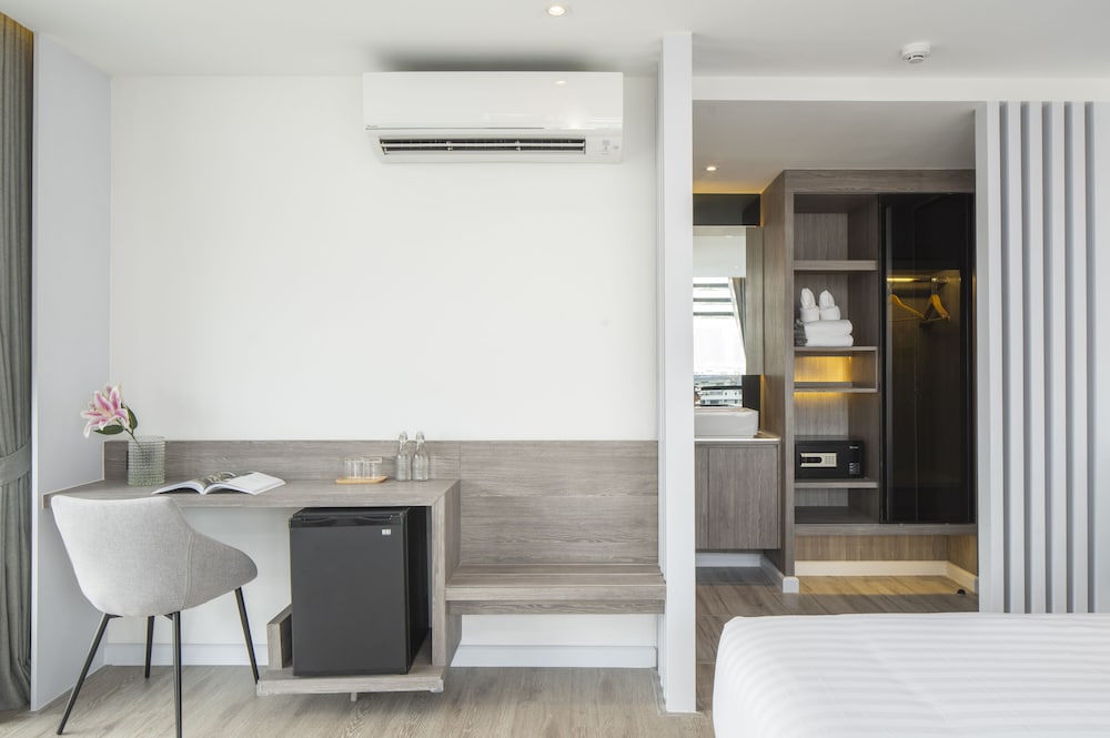 Amarin Hotel Rama 8 10/50