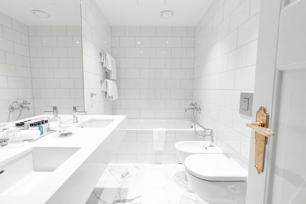 Grand Hotel Oslo by Scandic 25/83