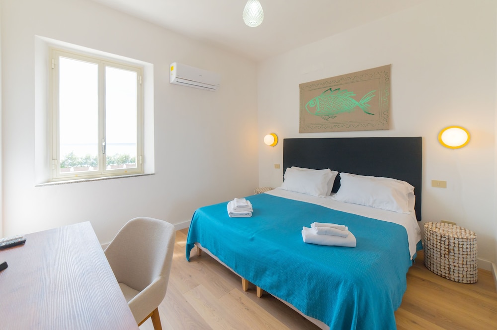 STANDARD, DOUBLE OR TWIN BED
