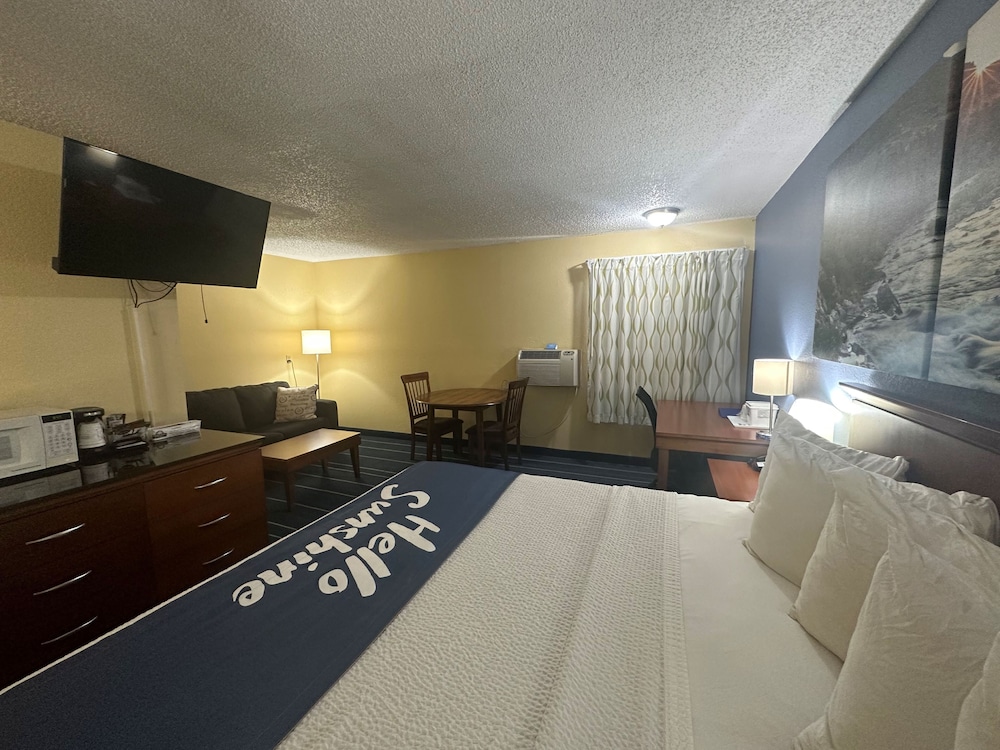 Days Inn & Suites by Wyndham Gunnison 13/46
