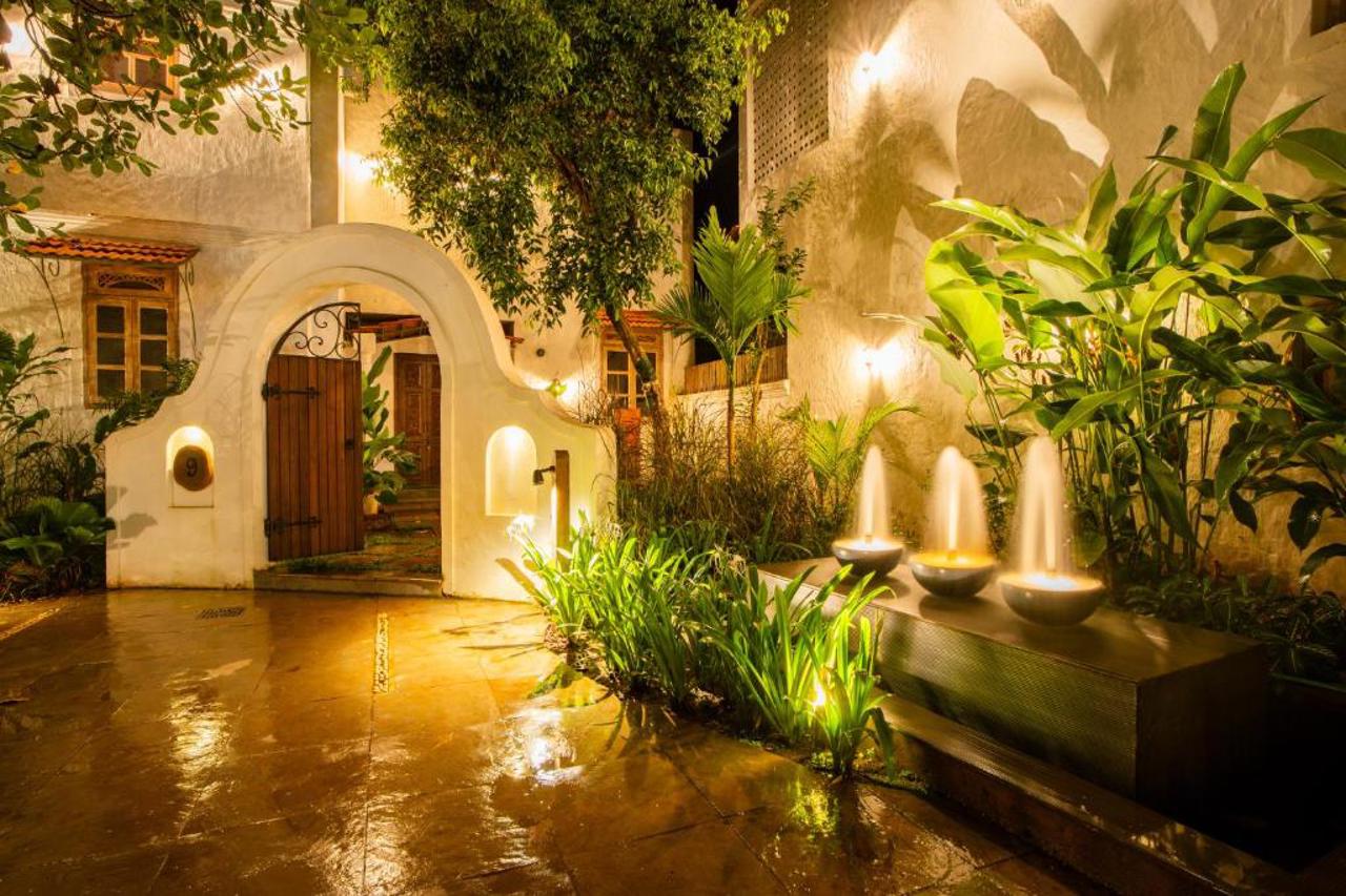 ELIVAAS Amayah Rasa 4 BHK Villa with Steam Room & Pvt Pool 27/31