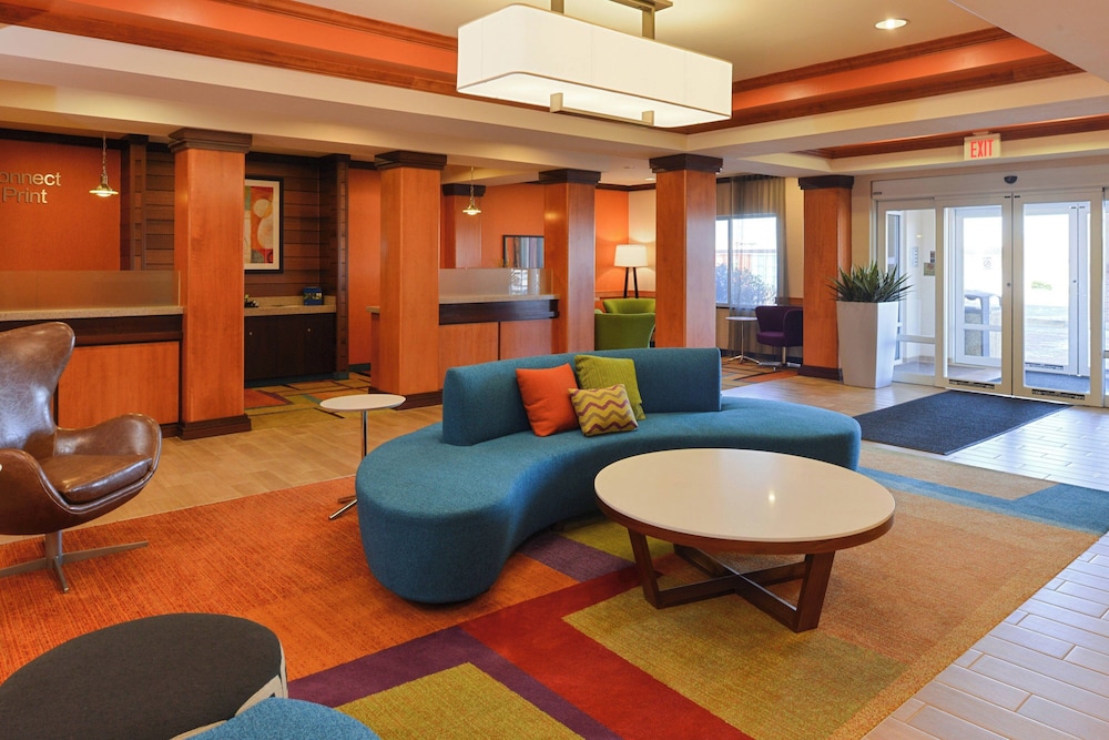 Fairfield Inn And Suites Bloomington 48/66