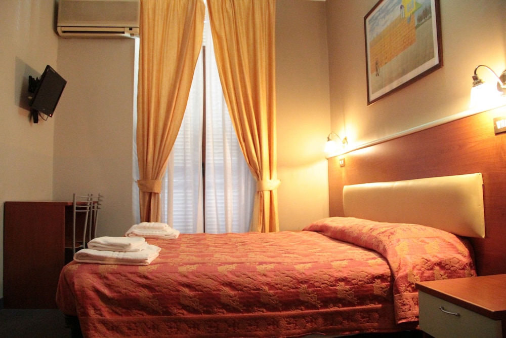 Hotel Dateo 30/63