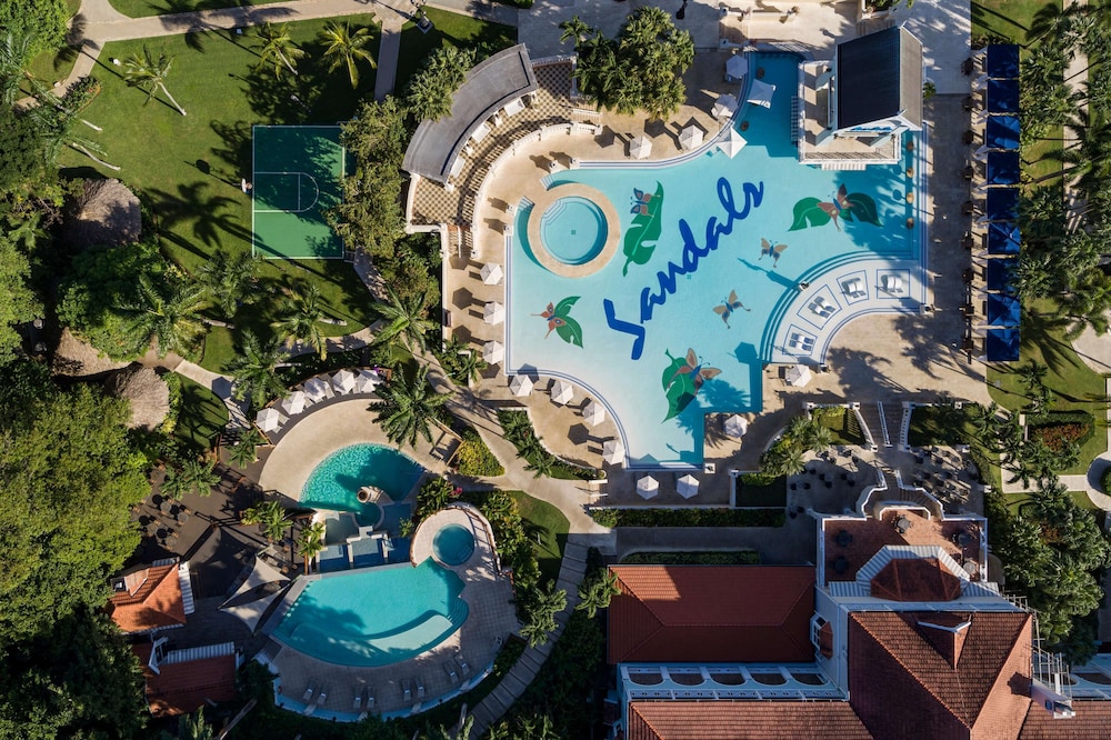 Sandals Ochi Beach Resort All Inclusive (Couples Only) 41/50