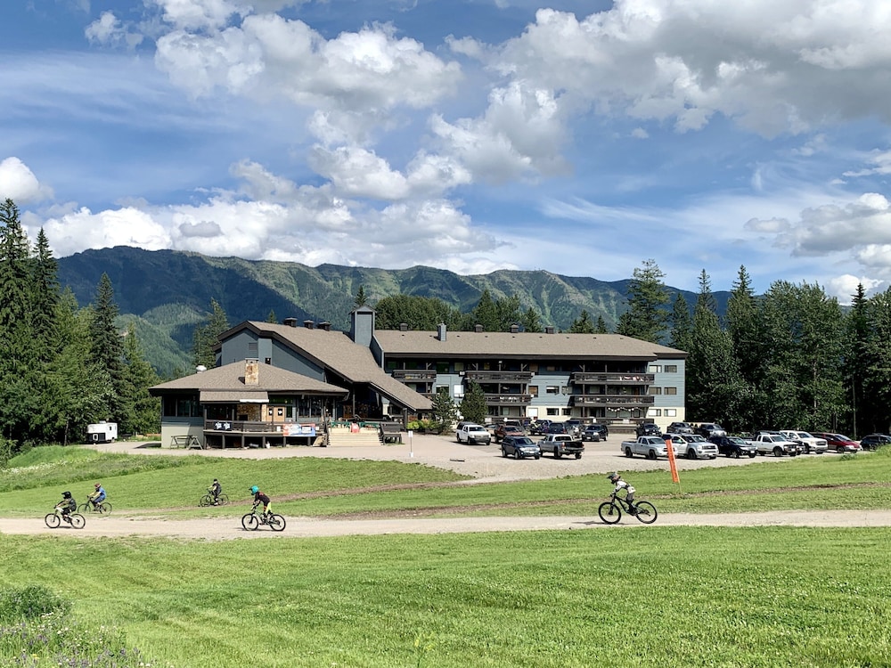 The Griz Inn 34/69