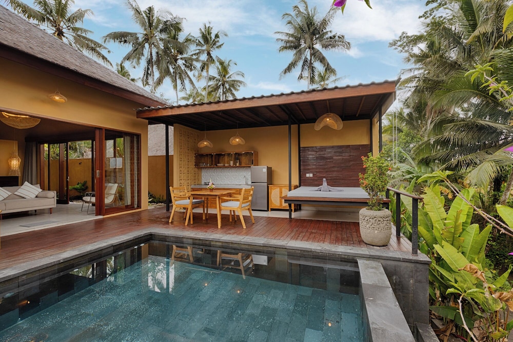 Samkhya Villas 43/71