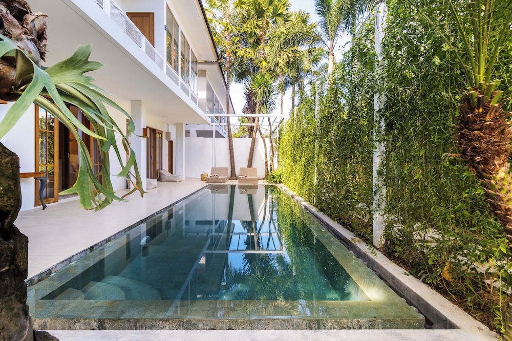 White Goose Boutique Hotel 32/42