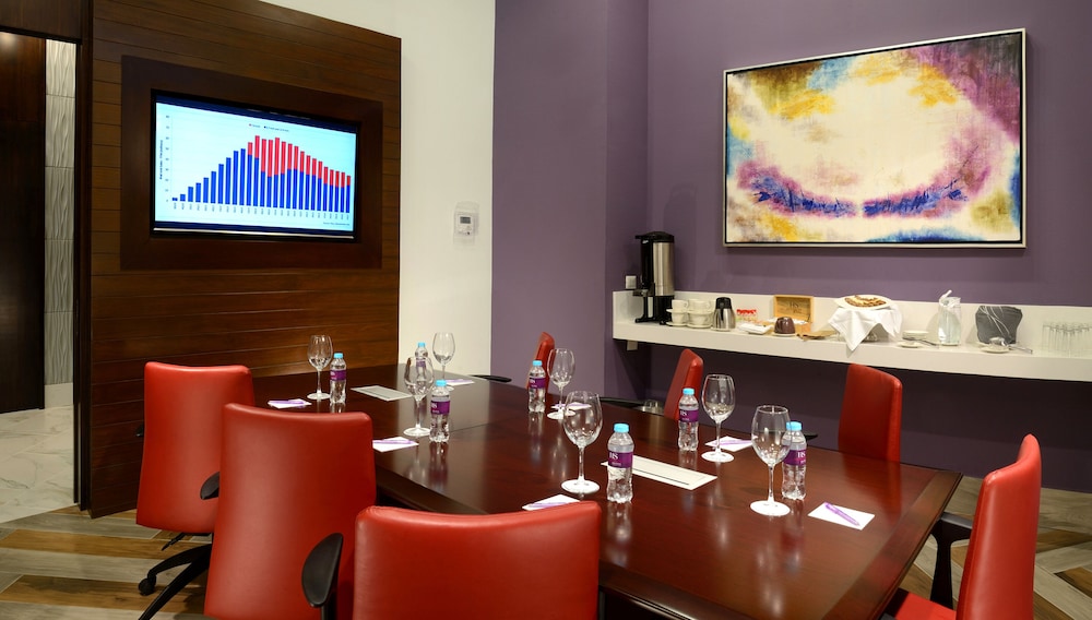 Hs Hotsson Hotel Irapuato 65/70