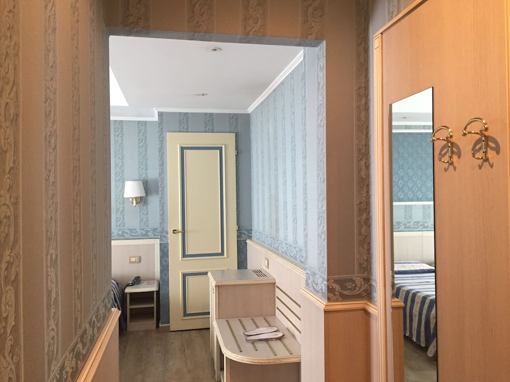 Hotel Garda 30/30