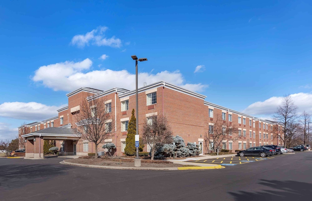 Extended Stay America - Chicago - Westmont - Oak Brook 31/44