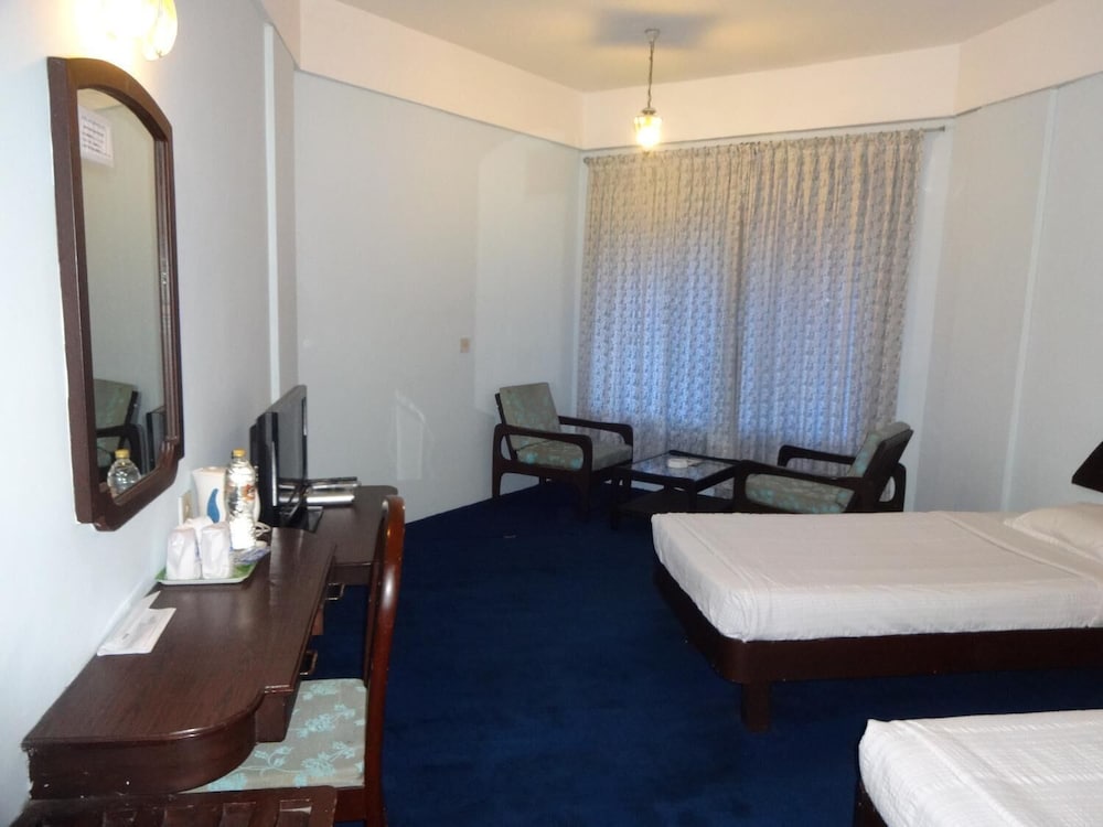 MALABAR PALACE 9/39