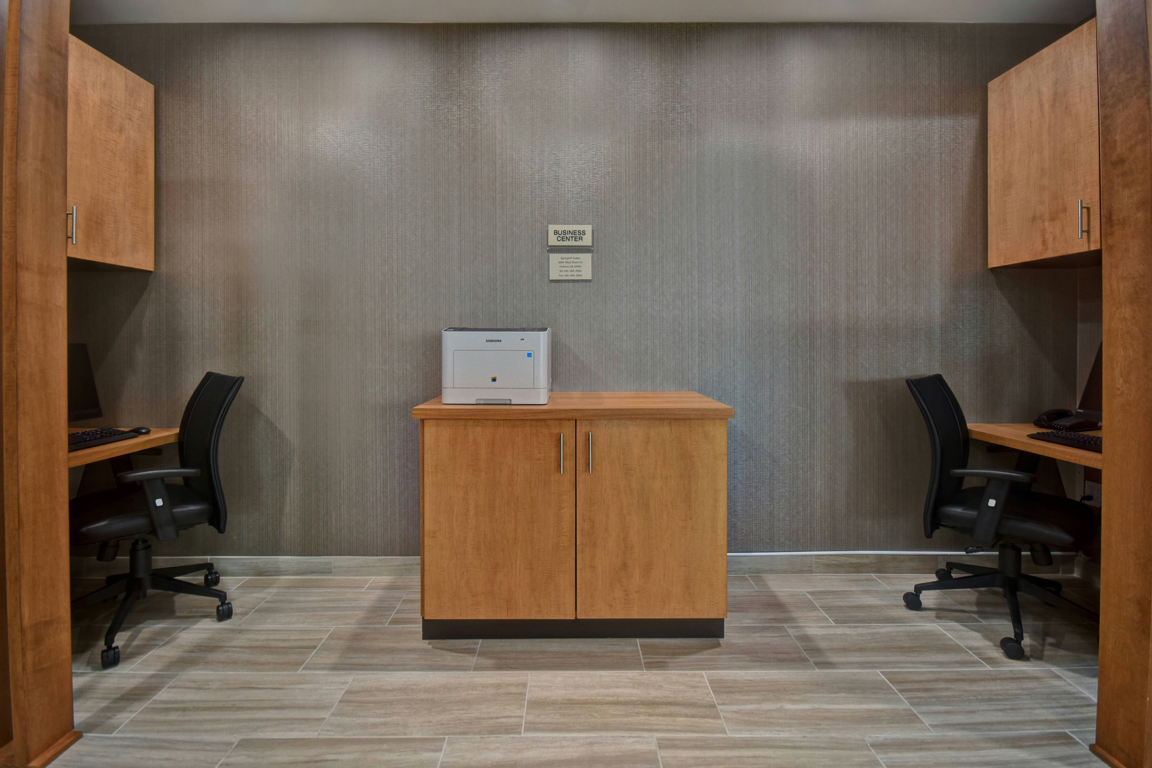SpringHill Suites by Marriott Holland 22/24