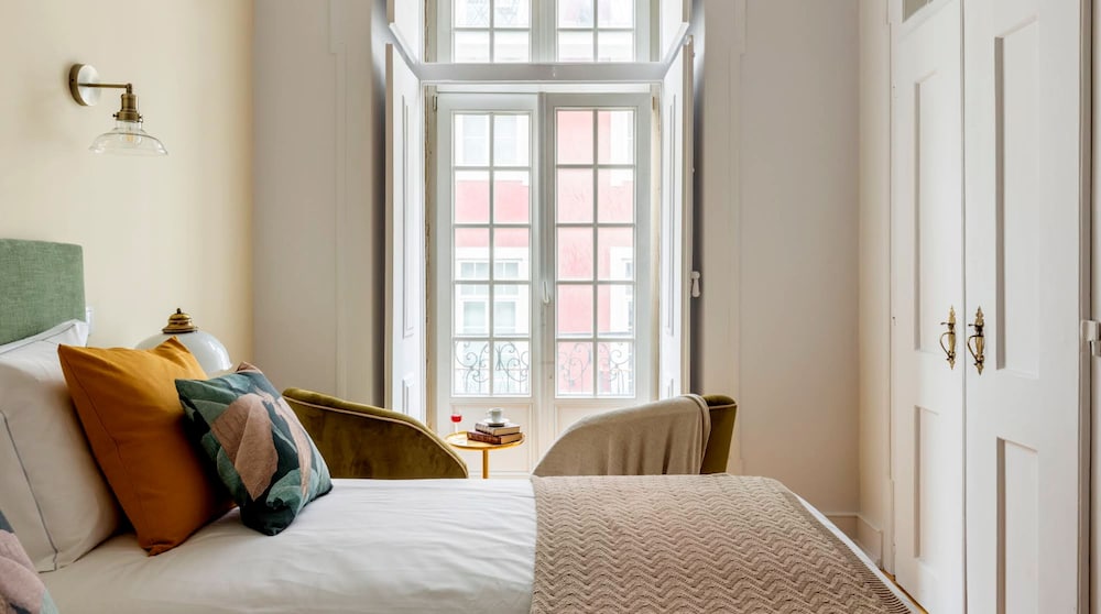 Room, Twin Beds, LeL Madalena GuestHouse 5/10