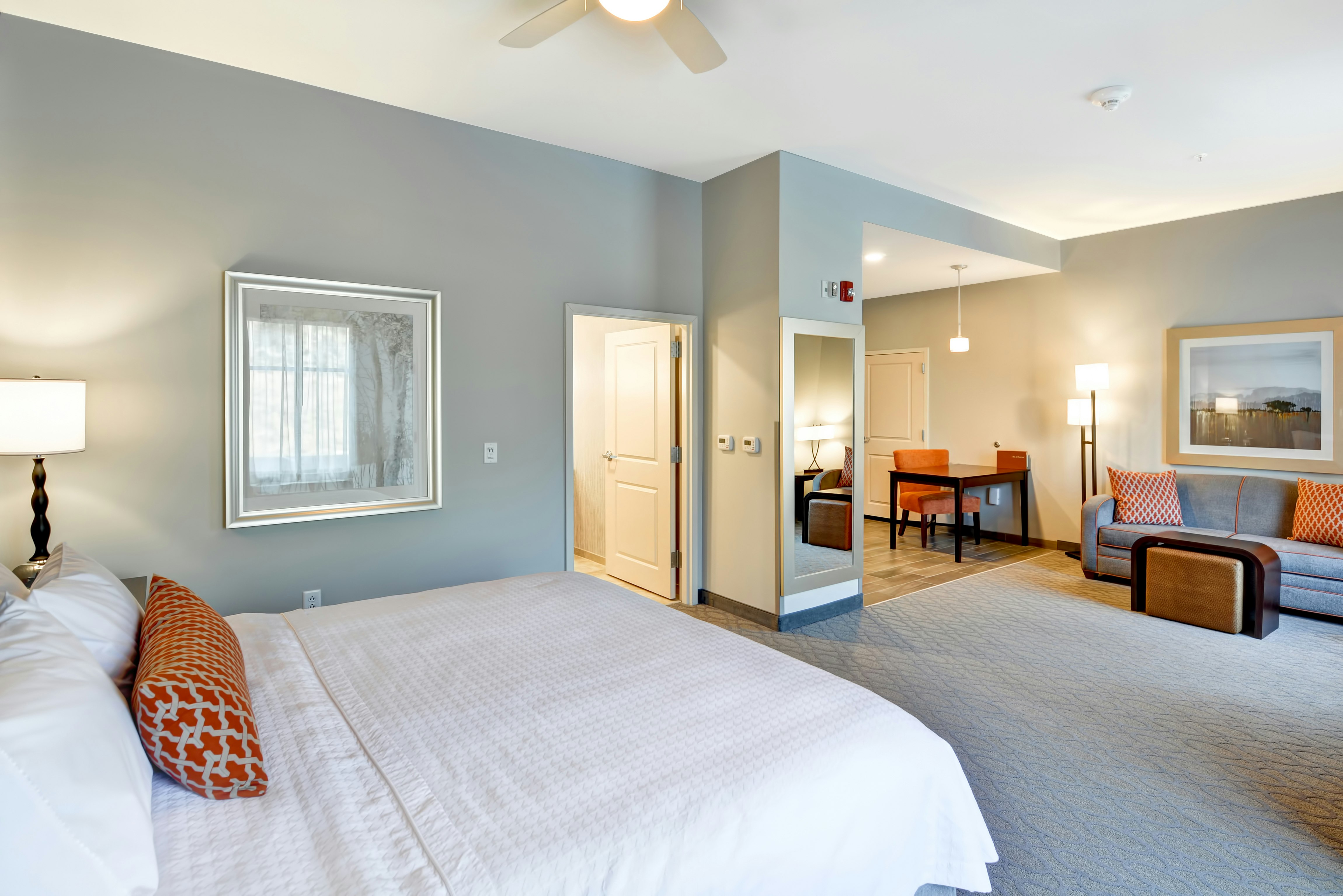 Studio, Suite, King Bed