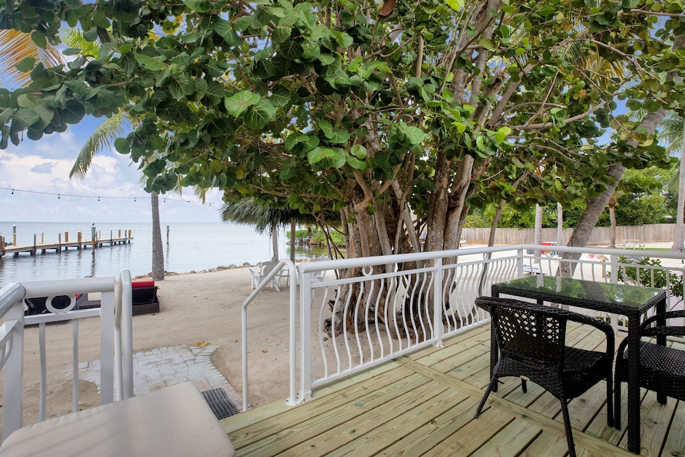 Atlantic Bay Resort 32/50
