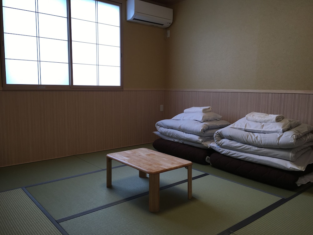 Guesthouse Orange Cabin 38/57