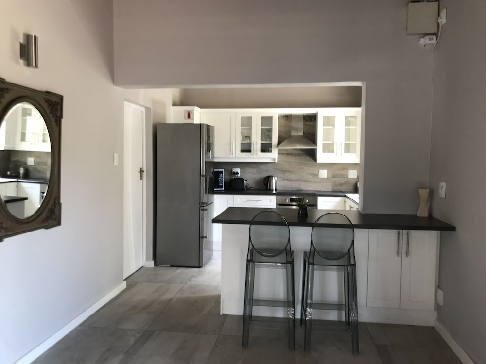 Lauradale Accommodation 33/50