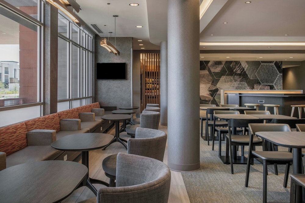 SpringHill Suites by Marriott Phoenix West/Avondale 16/21