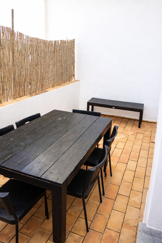 Apartamentos Larga 70 53/80